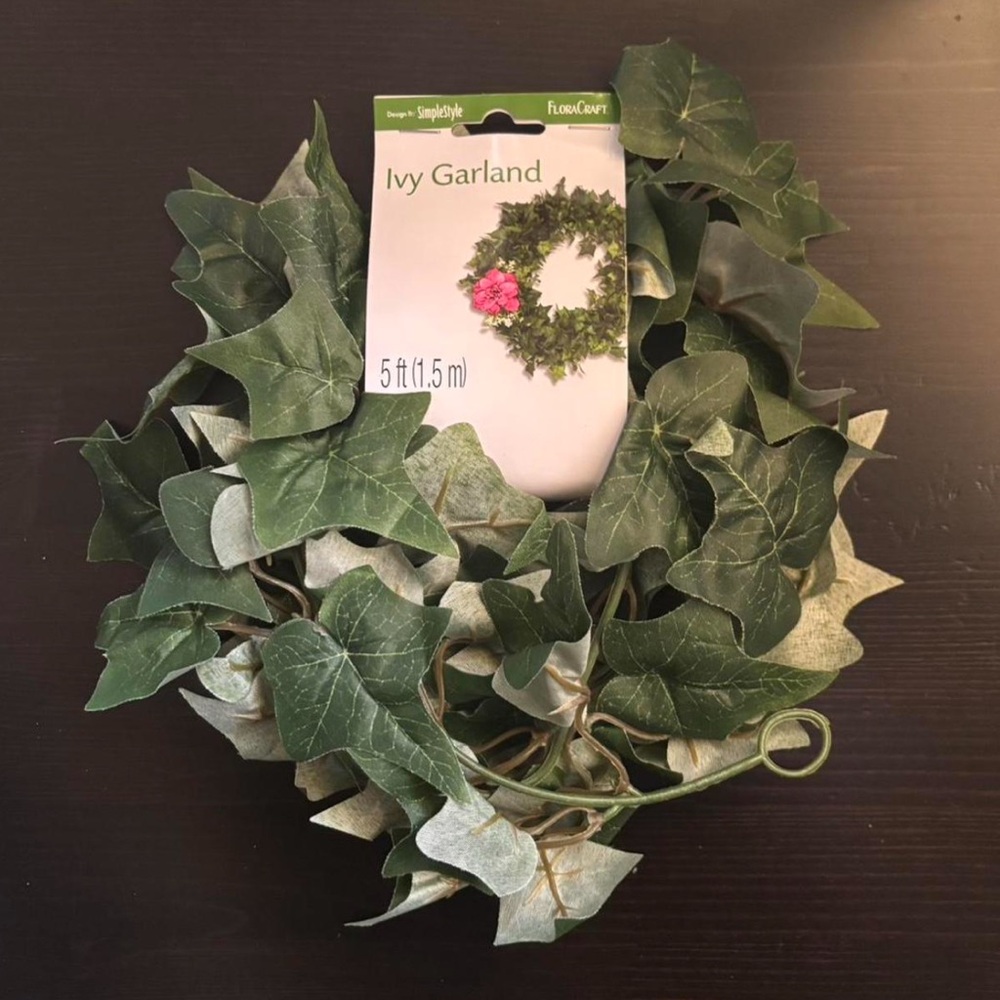 Ivy Garland Home Decor Never Used